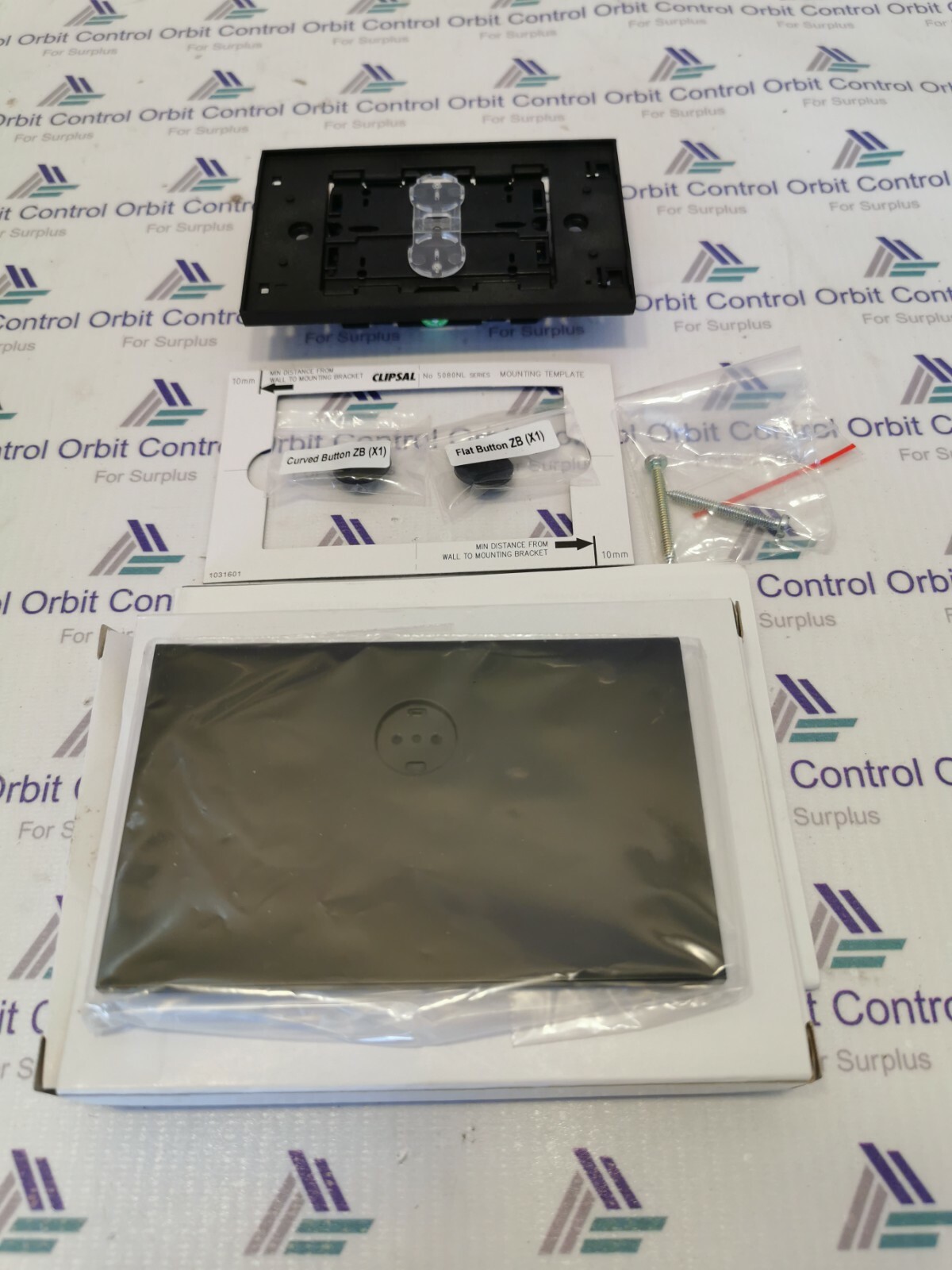 Clipsal R5041NL Clipsal R5041NL C-Bus Saturn Zen One Button Unit 3