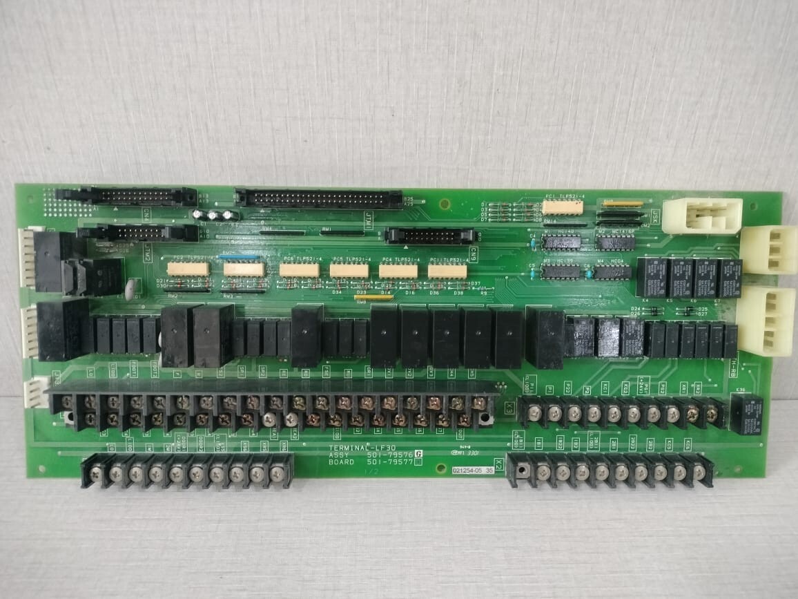 Shimadzu LF30 SHIMADZU LF30 / 501 79576 G TERMINAL BOARD 2