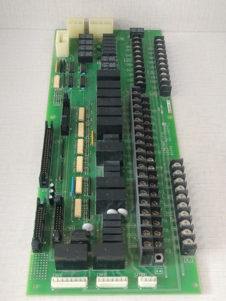 Shimadzu LF30 SHIMADZU LF30 / 501 79576 G TERMINAL BOARD 4