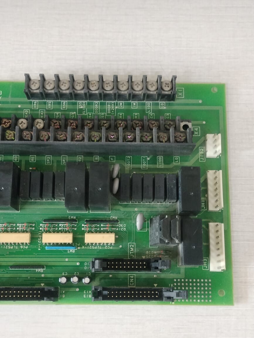 Shimadzu LF30 SHIMADZU LF30 / 501 79576 G TERMINAL BOARD 7