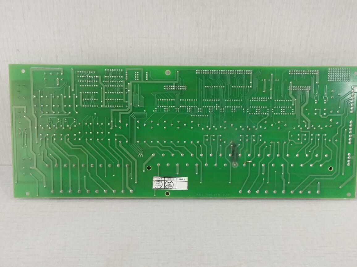 Shimadzu LF30 SHIMADZU LF30 / 501 79576 G TERMINAL BOARD 10