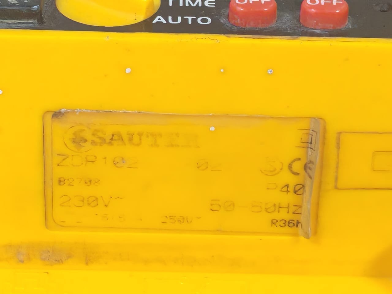 SAUTER ZDR102 F021 SAUTER ZDR102 F021 TIME SWITCH 2
