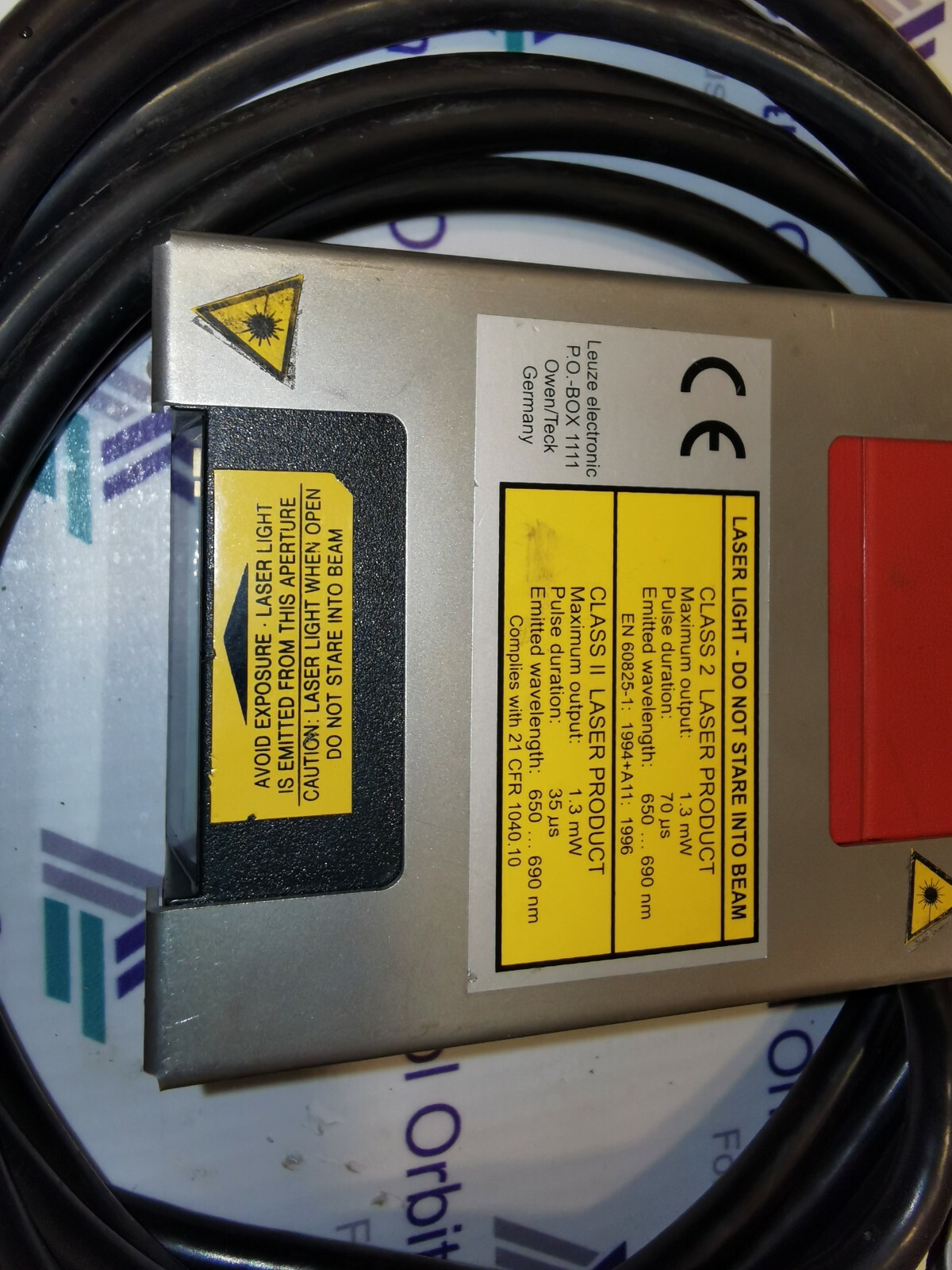 Laser Light CFR 1040.10 LASER LIGHT-DO NOT STARE INTO BEAM Complies with 21 CFR 1040.10 2