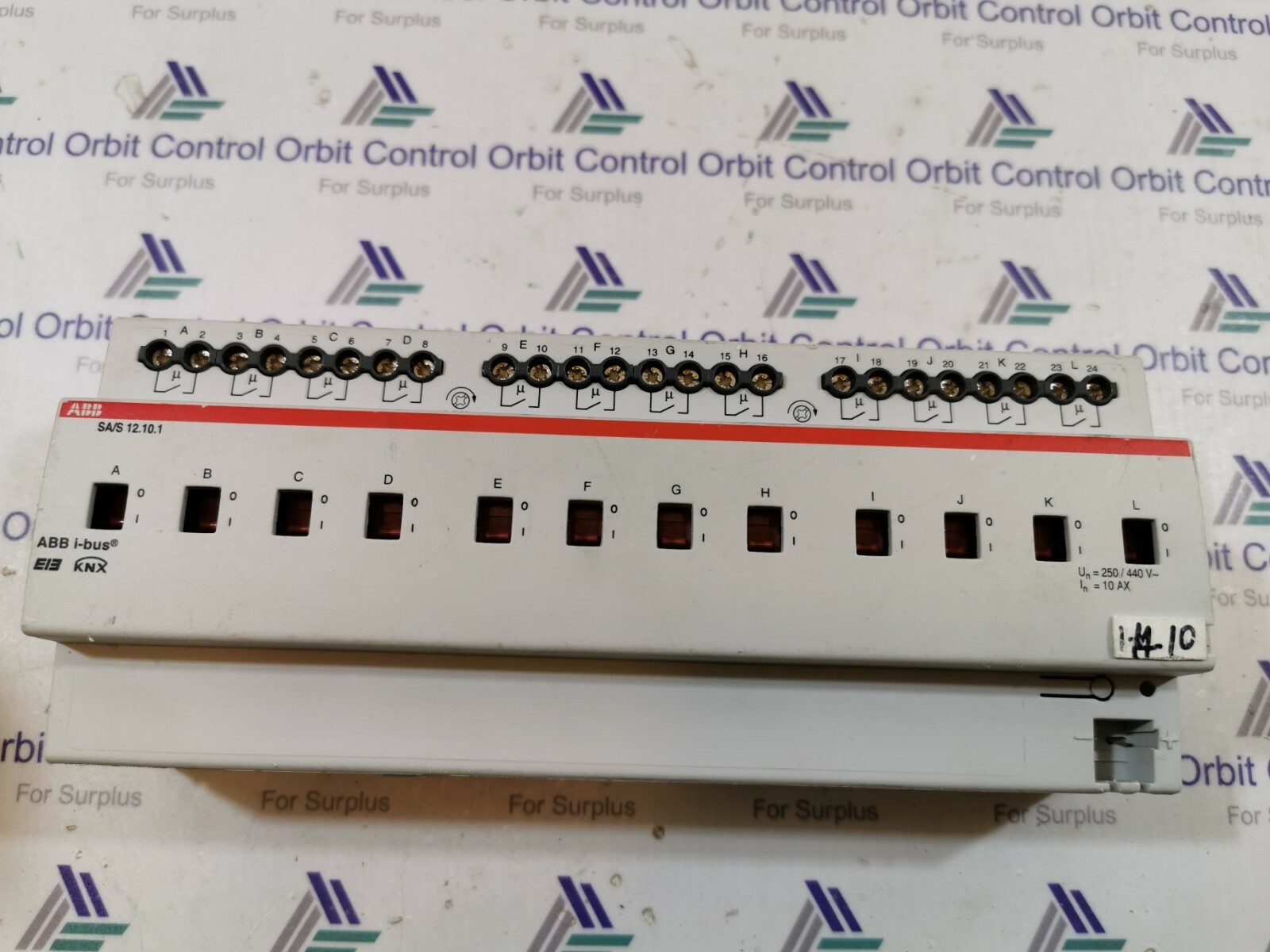 ABB SA/S 12.10.1 Switch Actuator 2CDG110042R0011
