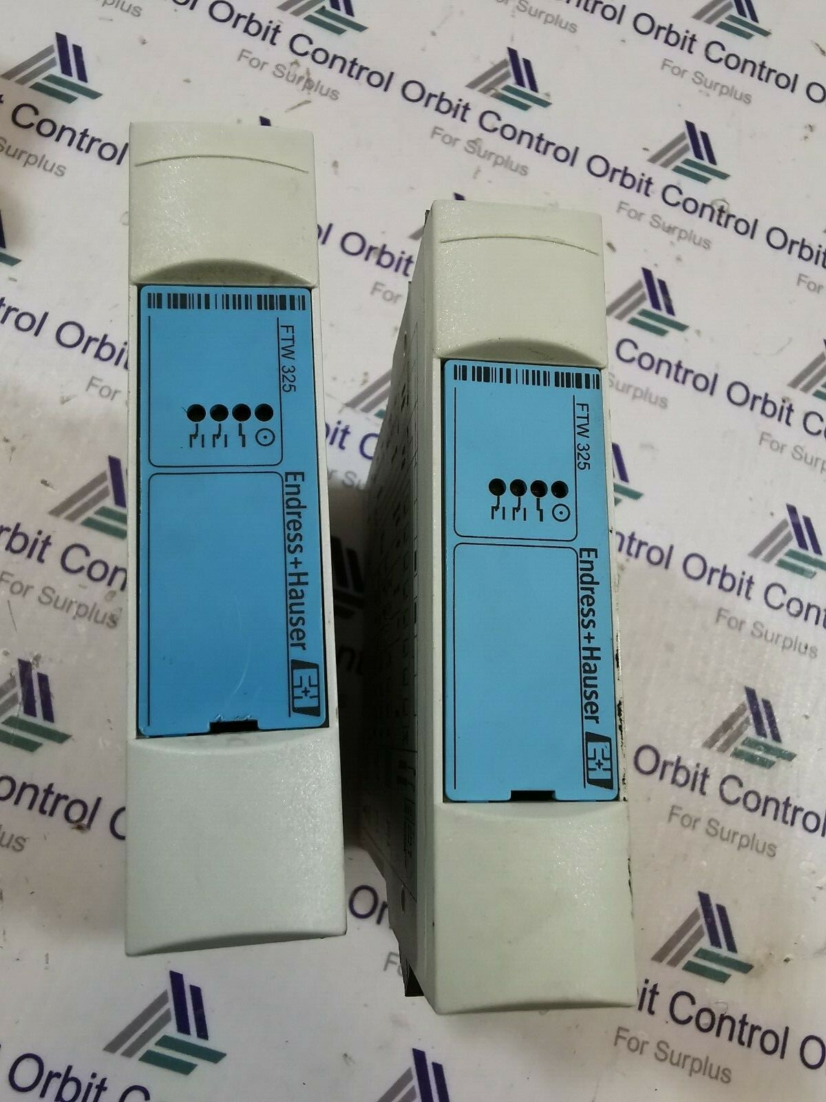 1 Lot 2Pcs Endress+Hauser Nivotester FTW325-A2A1A
