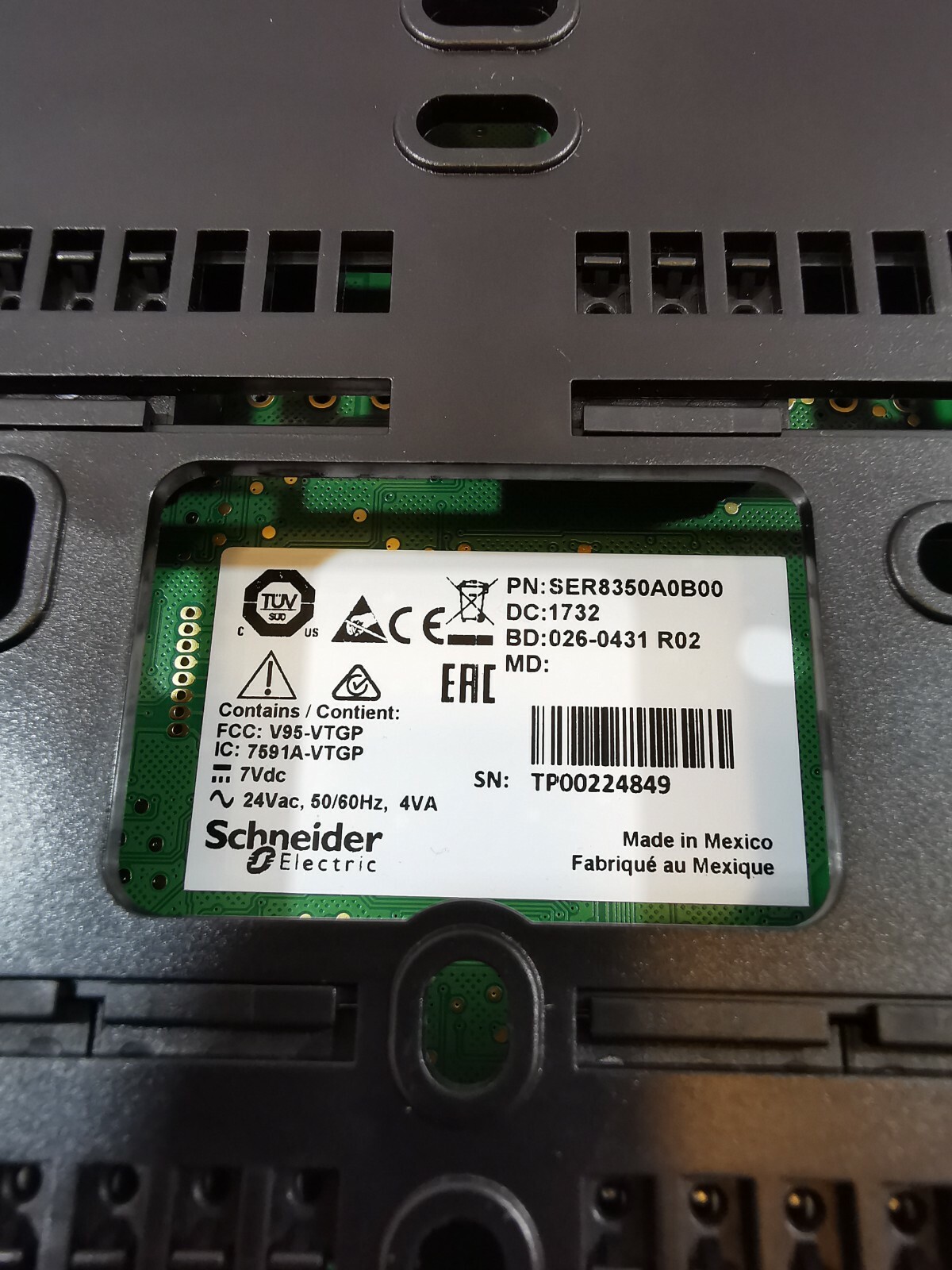 Schneider Electric SER8350A0B00 Schneider Electric SER8350A0B00 Room Controller FCU 90 to 277 Vac 6