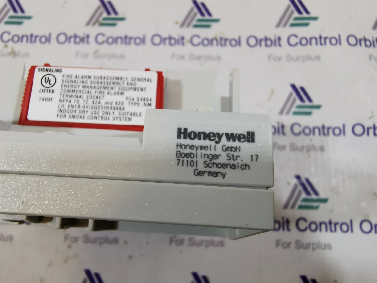 Honeywell XSU823 Honeywell XSU823 Screw terminal socket for binary inputs- WITH OLD STOCK BOX 4
