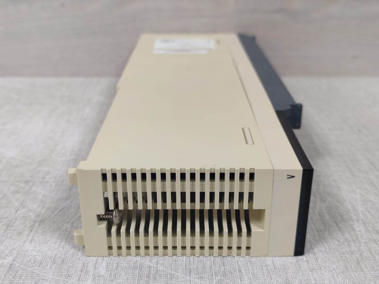Yaskawa JAMSC-B2702V YASKAWA MEMOCON-SC JAMSC-B2702V PLC POSITIONER MODULE 6