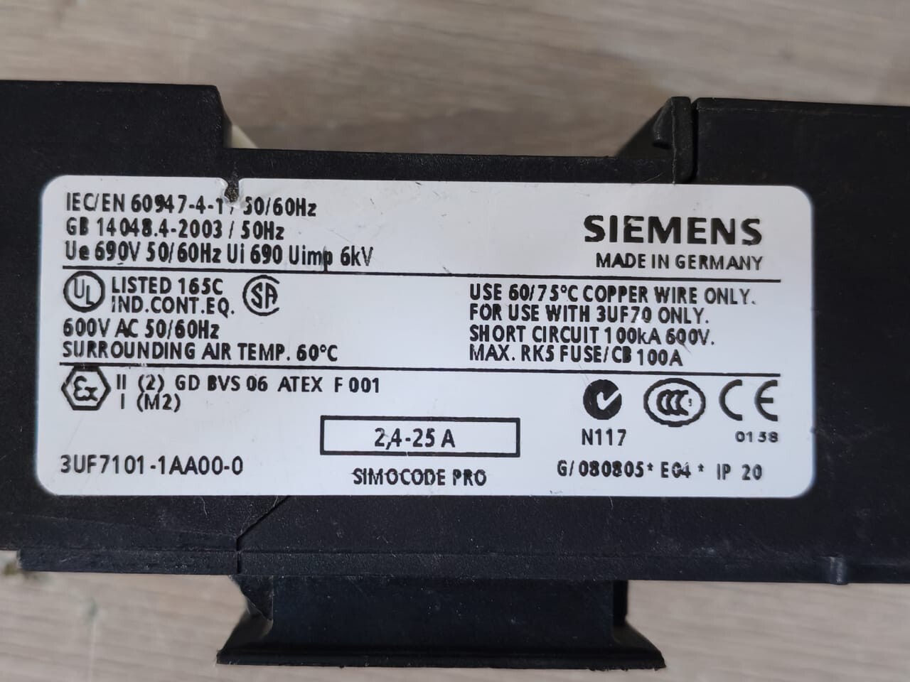 Siemens 3UF7101-1AA00-0 Siemens 3UF7101-1AA00-0 Relay Module 2