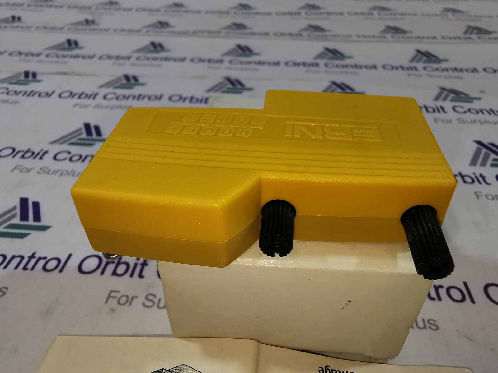 ERNI DP-846086 ERNI PROFIBUS DP 846086 5