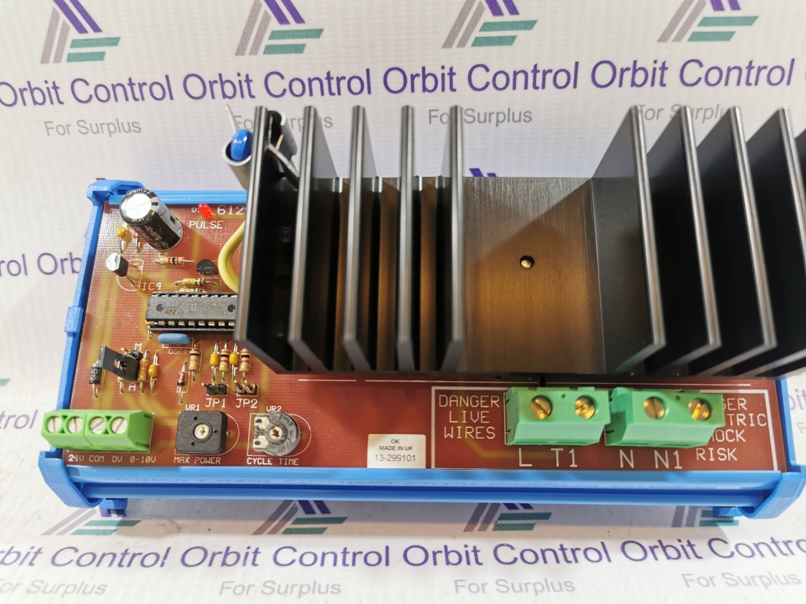 AXIO AX-MPR1-6 AXIO AX-MPR1-6 - Single Phase 6.0kW Power Regulator DIN 8