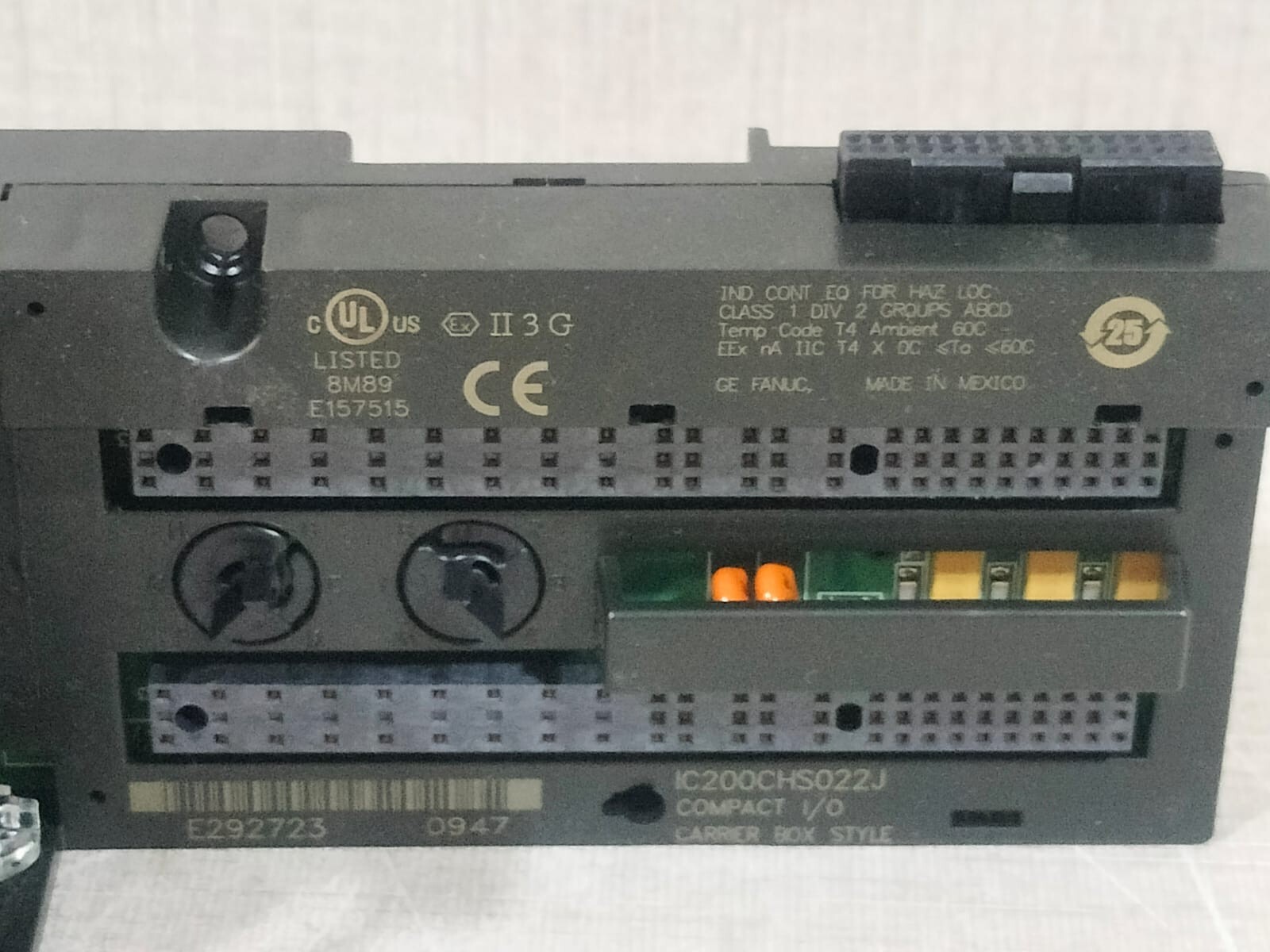 GE FANUC IC200CHS022J GE FANUC IC200CHS022J I/O CARRIER BOX STYLE 5