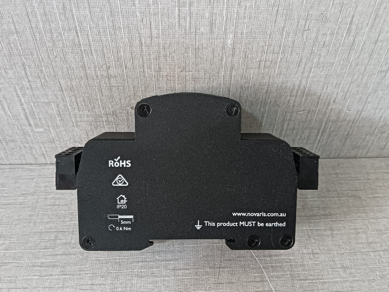 NOVARIS SLD2-PSTN NOVARIS SLD2-PSTN SLD Signal Line Protectors 6