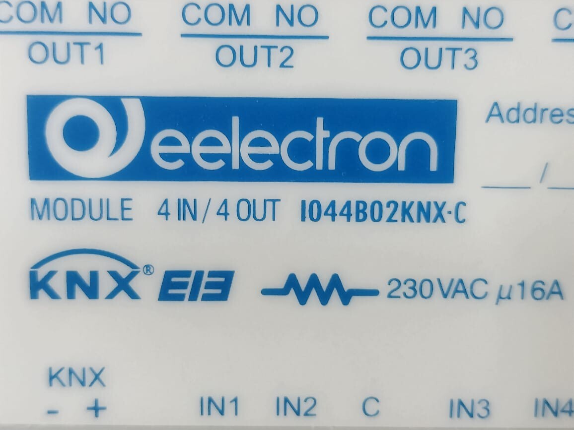 Eelectron IO44B02KNX-C EeLECTRON IO44B02KNX-C 4in-4out UNIVERSAL RELAY MODULE 3