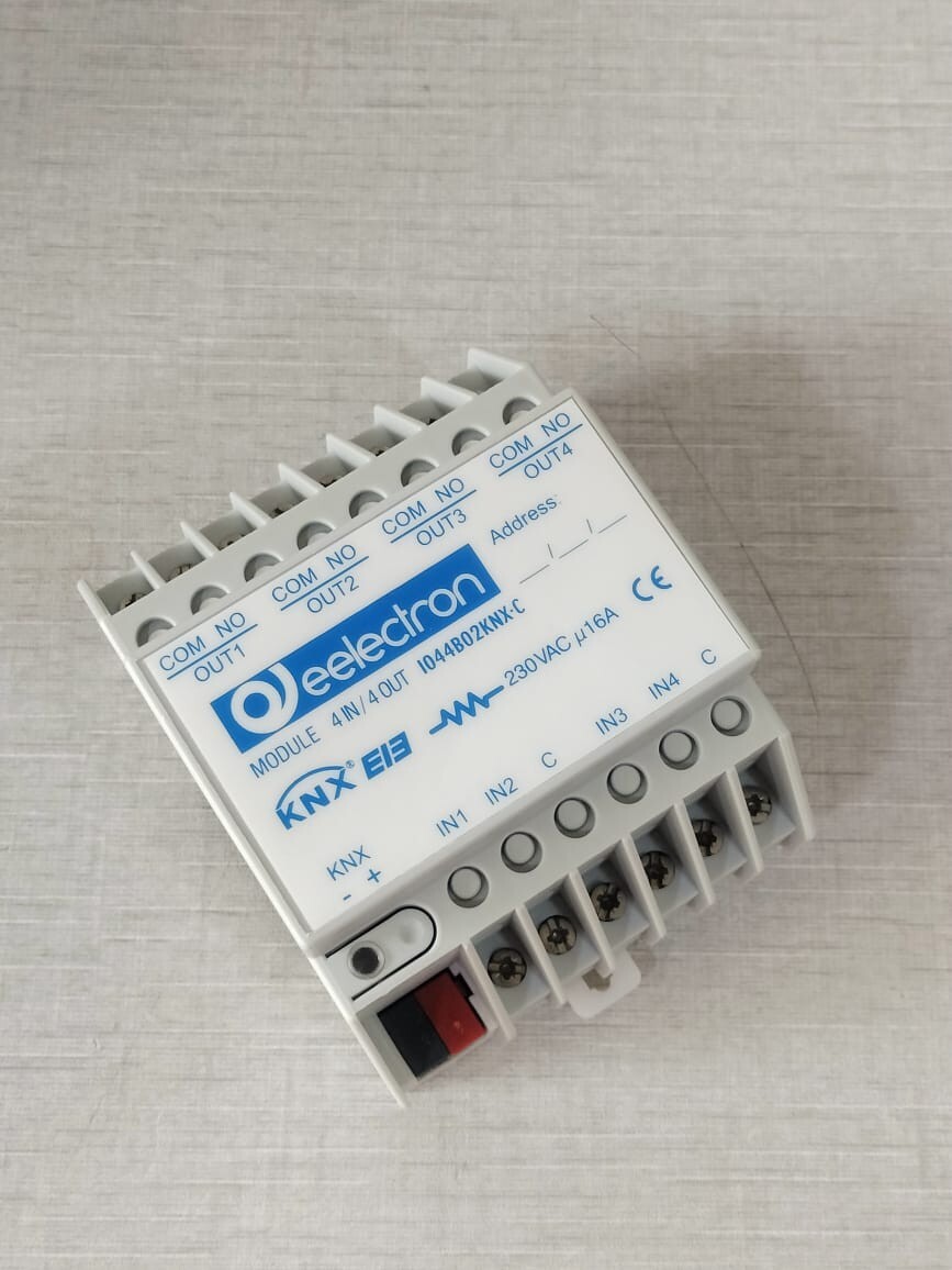 Eelectron IO44B02KNX-C EeLECTRON IO44B02KNX-C 4in-4out UNIVERSAL RELAY MODULE 5