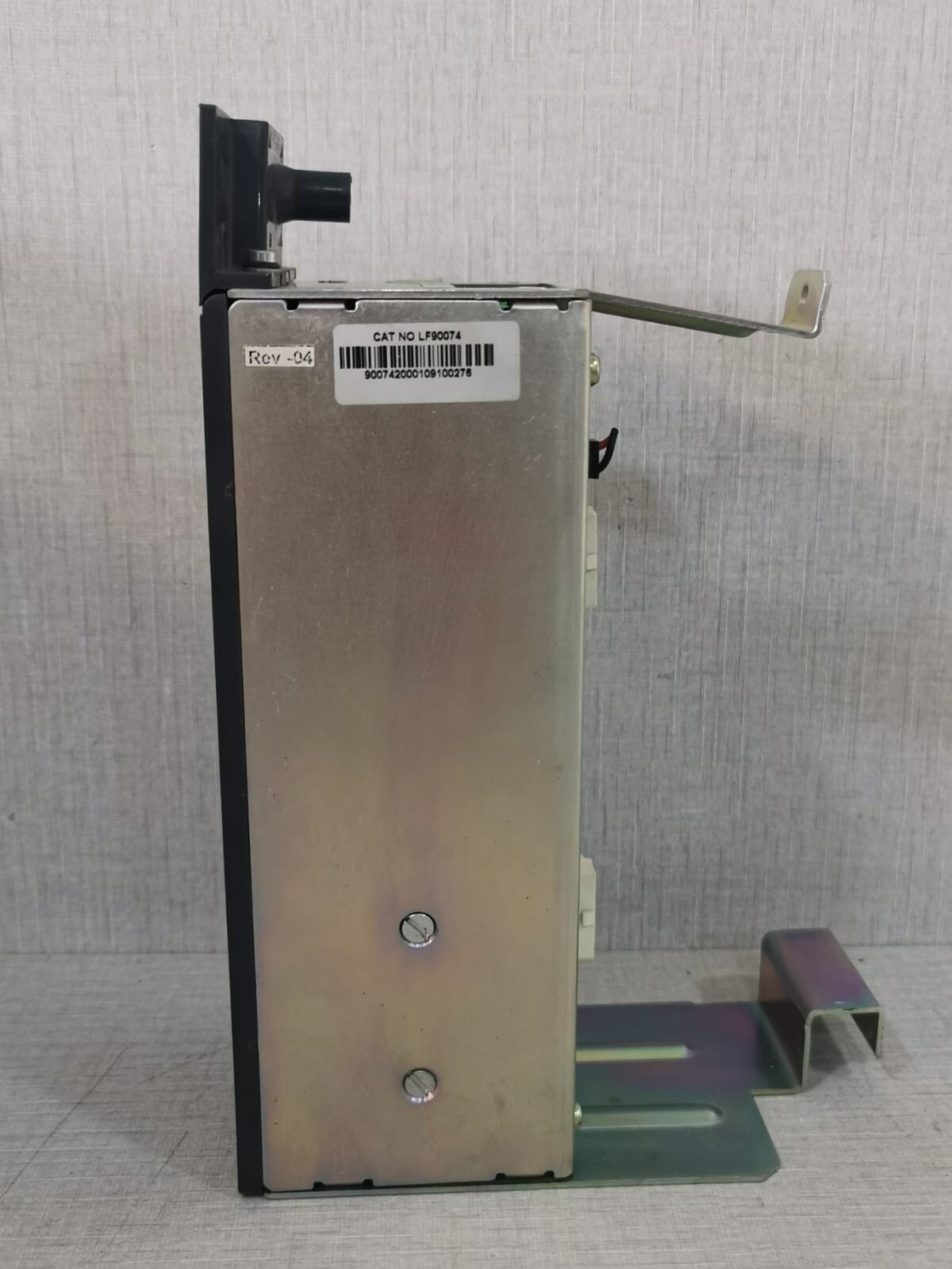 UN-RS REV-04 UN-RS2G LF90074 Rev 04 Controller UN-RS2G-WITH DENTS 6