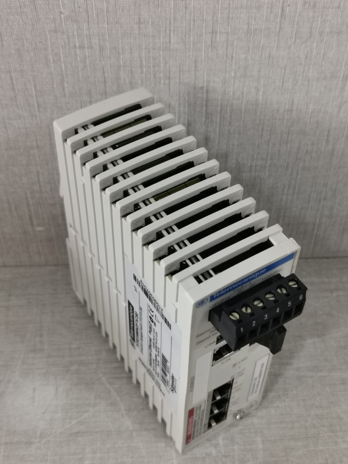 Schneider Electric TCSESM043F1CS0 TELEMECANIQUE by SCHNEIDER ELECTRIC TCSESM043F1CS0 CONNEXIUM MANAGED SWITCH 10