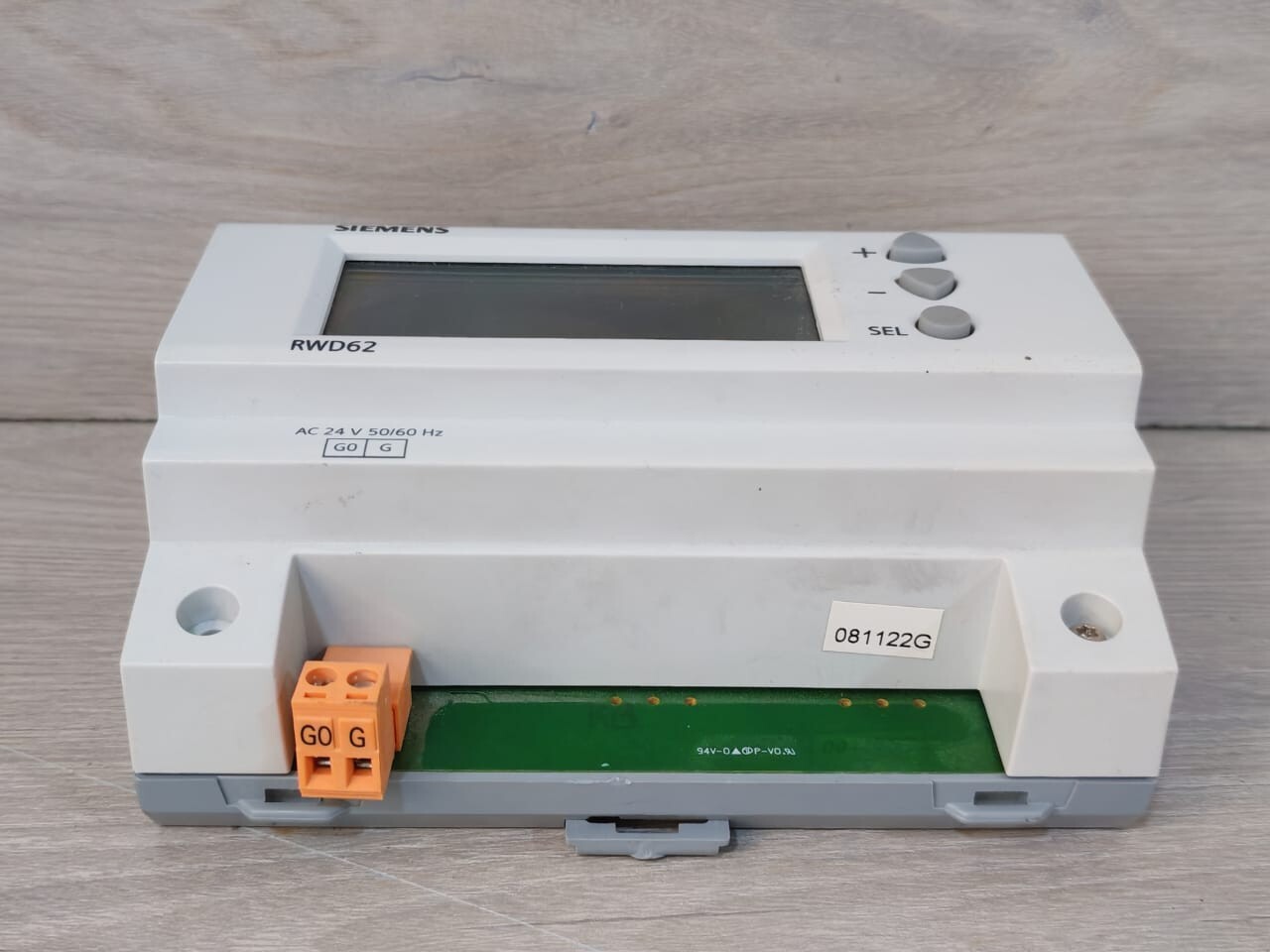 Siemens RWD62 SIEMENS RWD62 HVAC HUMIDITY CONTROLLER 4
