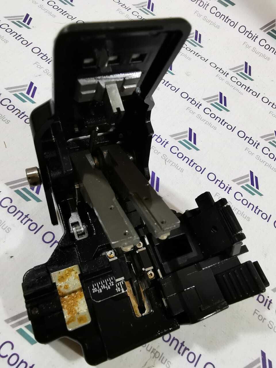 Fujikura CT-20 Fujikura CT-20 High Precision Fiber Optic Cleaver 3