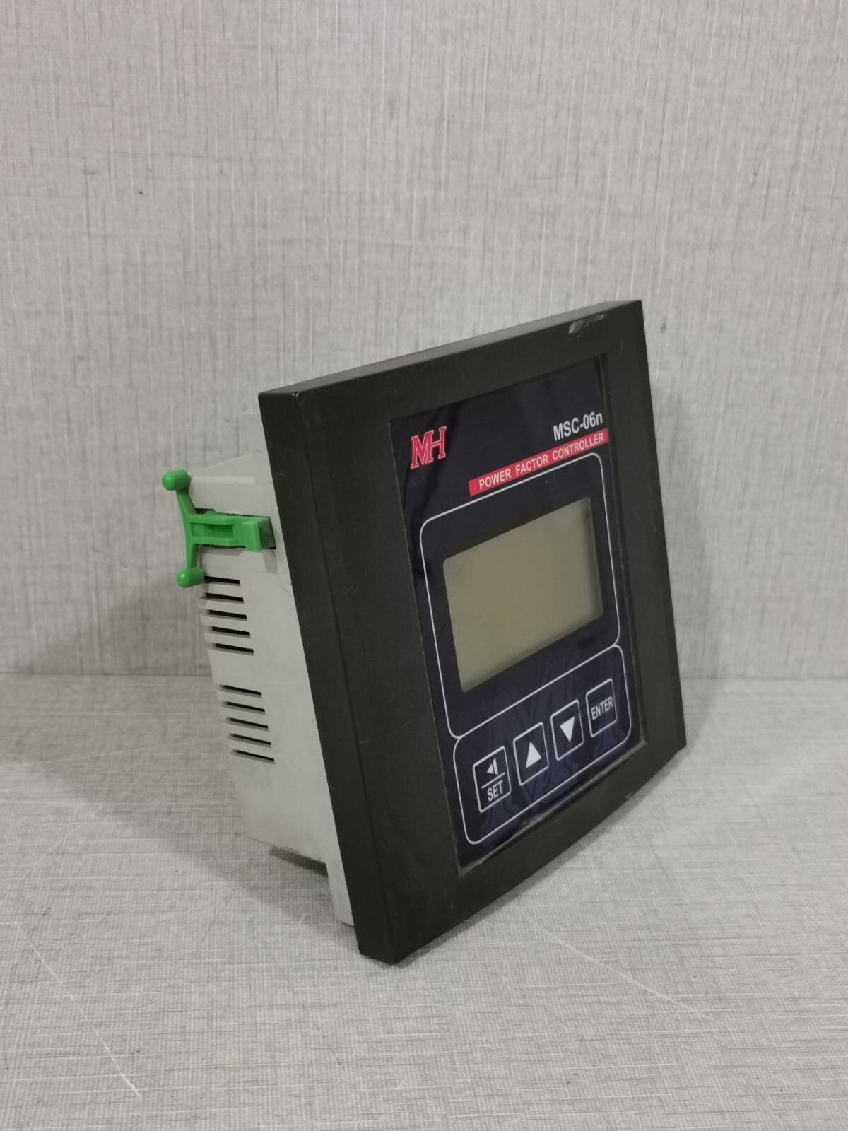 MH MSC-06n MH MSC-06n POWER FACTOR CONTROLLER 3