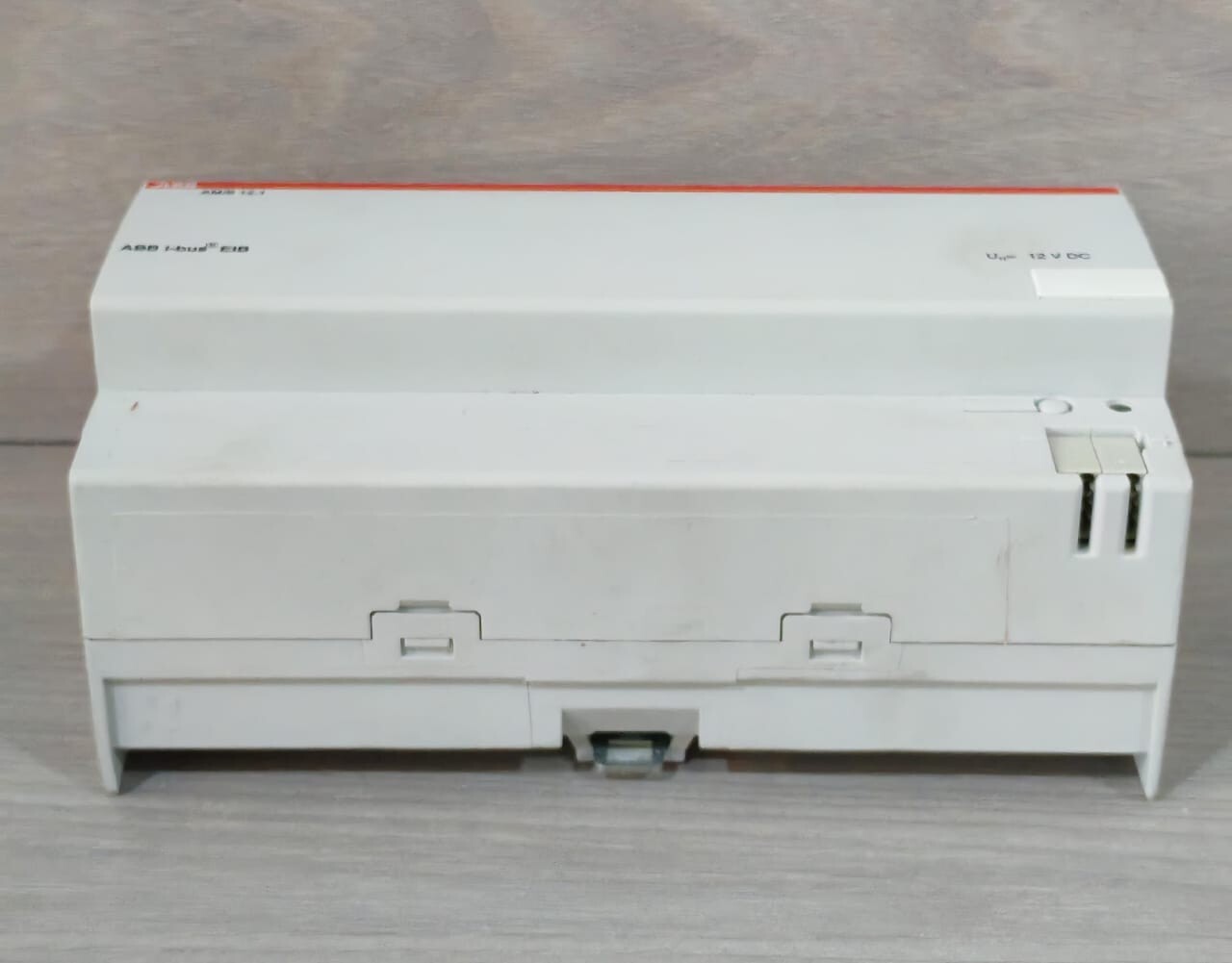ABB GH Q631 0062 R0111 ABB AM/S 12.1 GH Q631 0062 R0111 BATTERY MODULE 12VDC 7