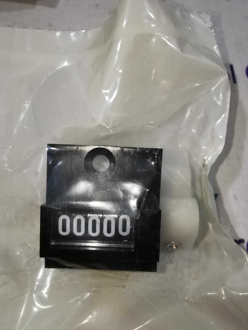 EATON RCOUNTERKIT IZMX-OC40 EATON RCOUNTERKIT IZMX-OC40 NRX-Operation Counter 66B3100G13 4
