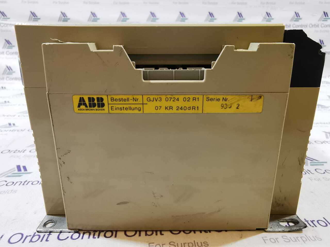 ABB KR-240 ABB 07 KR 240 /GJV3 0724 02 R1 -07 KR 240dR1 CONTROLLER 4