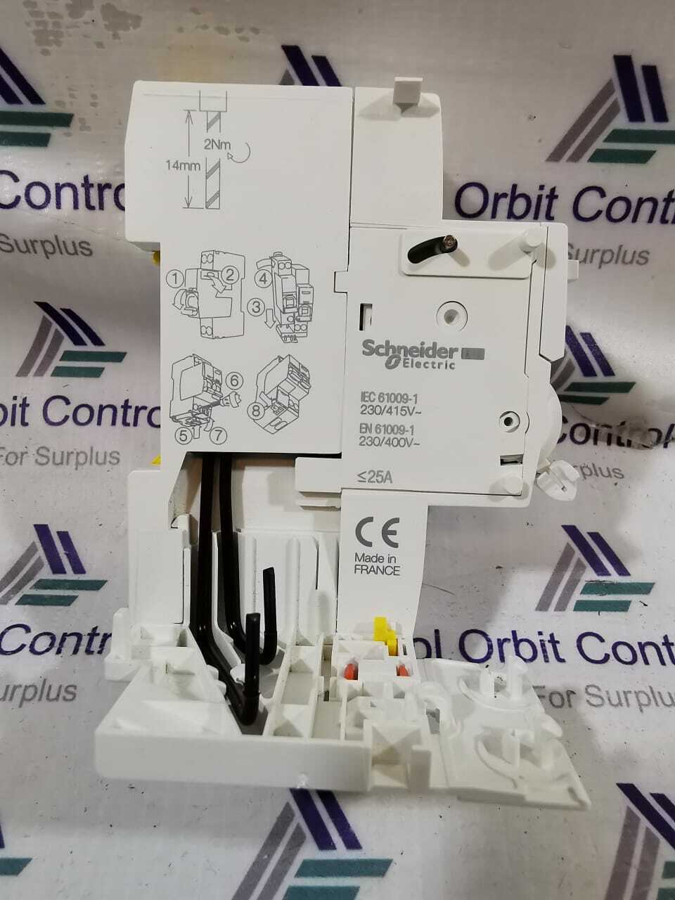 Schneider Electric IC60 SCHNEIDER A9V12225 / 2P-25A-100mA-AC Acti 9- Vigi iC60 3