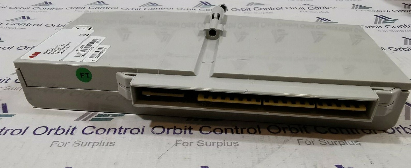 ABB RDO01A ABB RDO01A, 2VAA008431R11 Red. DO 16-CH, 24 VDC 15A Symphony Plus Digital output 8