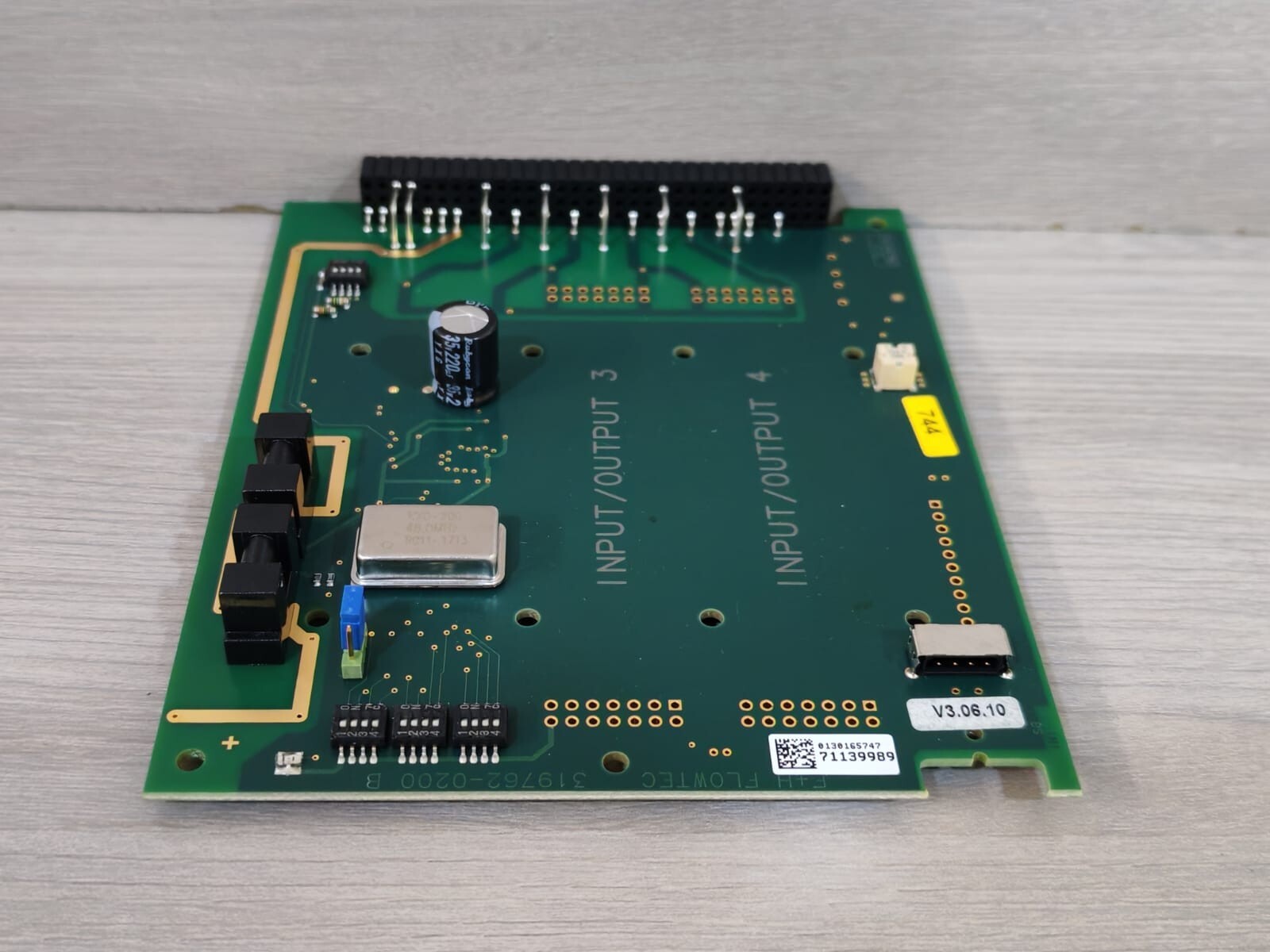 Endress+Hauser 71021742 Endress+Hauser 71021742 INPUT/OUTPUT MODULE PROFIBUS Version 3.06.10 5