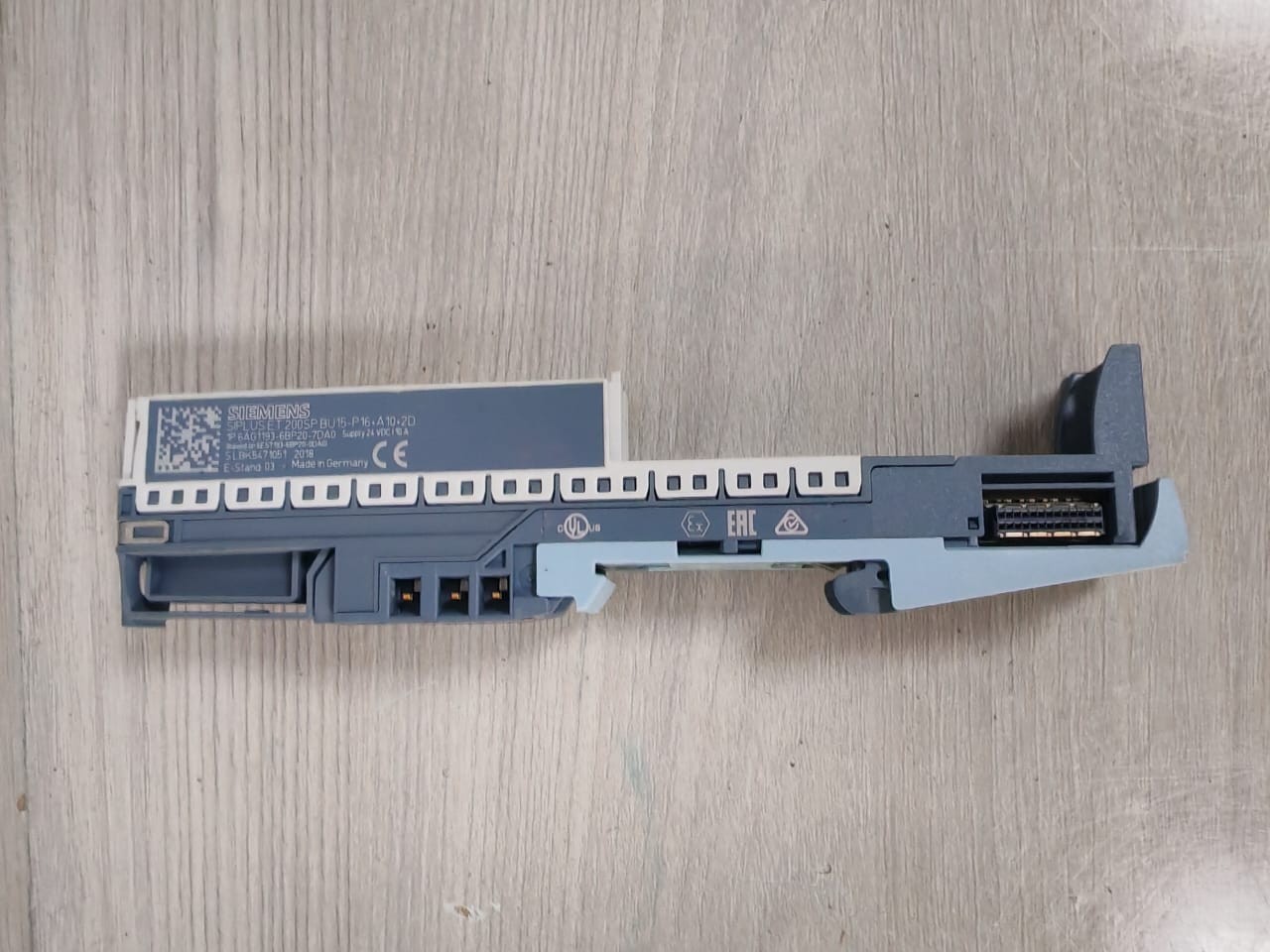 SIEMENS 6AG1193-6BP20-7DA0 SIEMENS SIPLUS ET 200SP 1P 6AG1193-6BP20-7DA0 Supply 24VDC 2