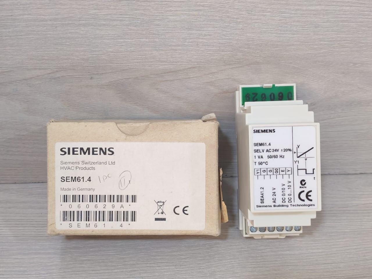 SIEMENS SEM61.4 Signal Converter