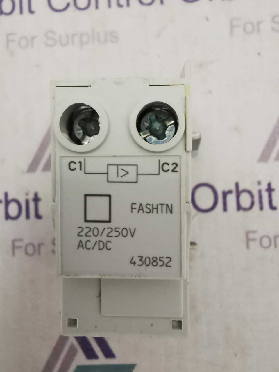 FASHTN 430852 GENERAL ELECTRIC SHUNT RELAY PLP543
