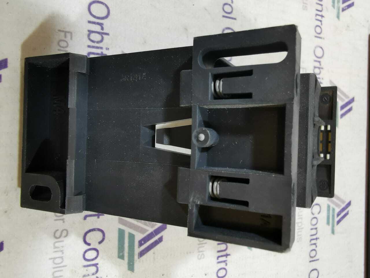 Schneider Electric LAD7B106 Schneider Electric LAD7B106 Terminal Block TeSys-060352 3