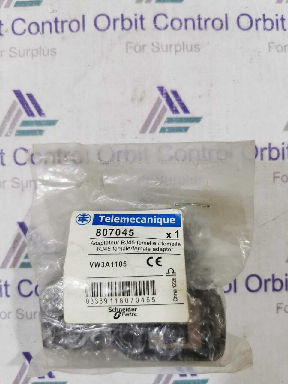 Schneider Electric 807045 Telemecanique 807045 Female Adaptor VW3A1105 2