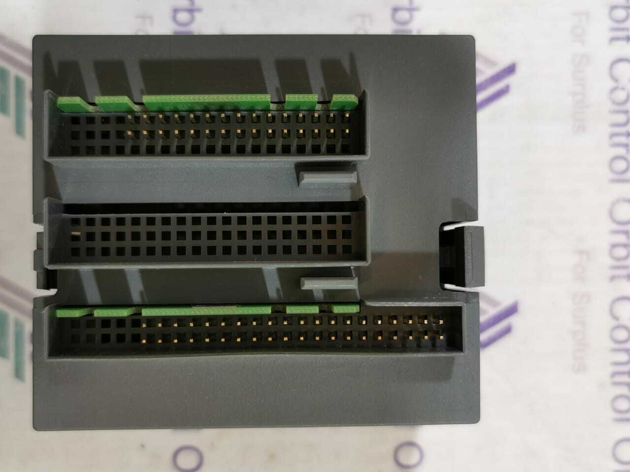 ABB DC522 ABB 1SAP240600R0001 / DC522 D3 DIGITAL OUTPUT / INPUT MODULE 6