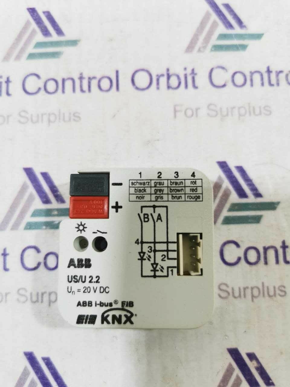 ABB GH-Q631-0074 ABB GH Q631 0074 R0111 US/U 2.2 KNX Universal Interface 2-fold 3