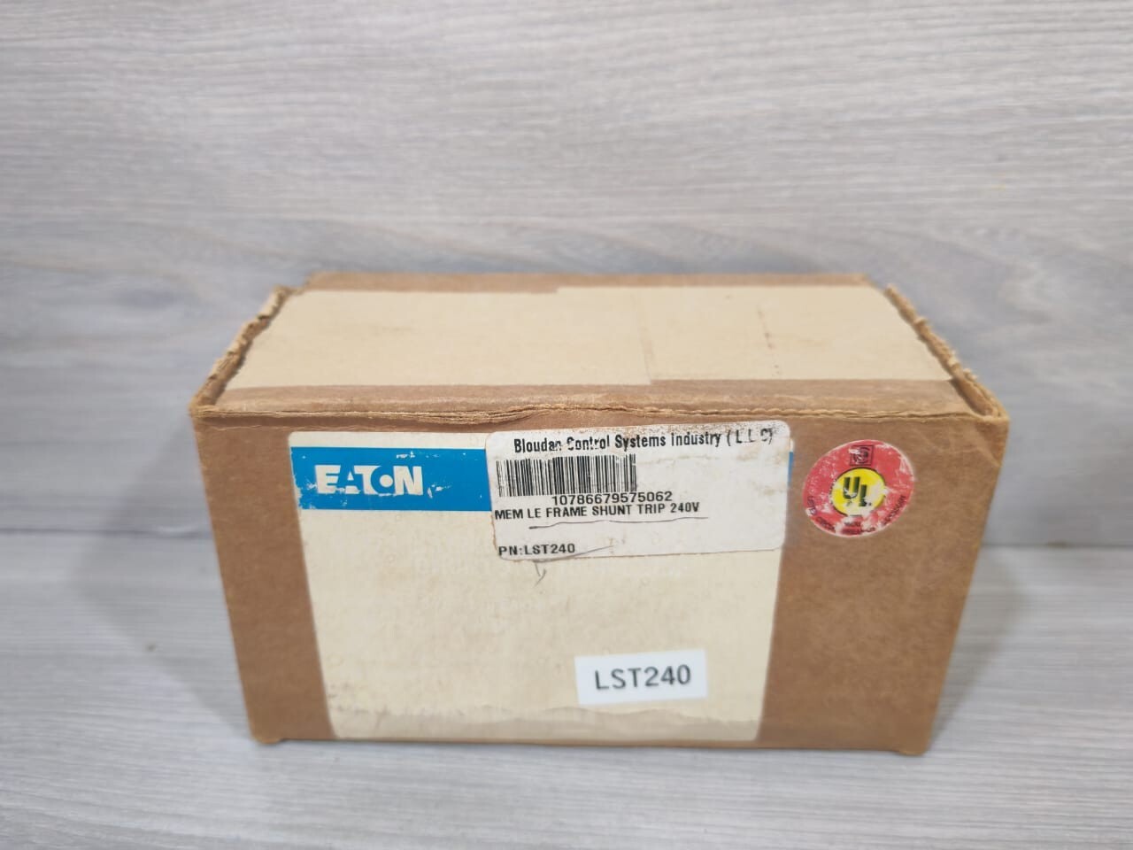 Eaton LST240 EATON LST240 SHUNT TRIP SNT4LP11K 110/240 VAC 1493D40G08 7