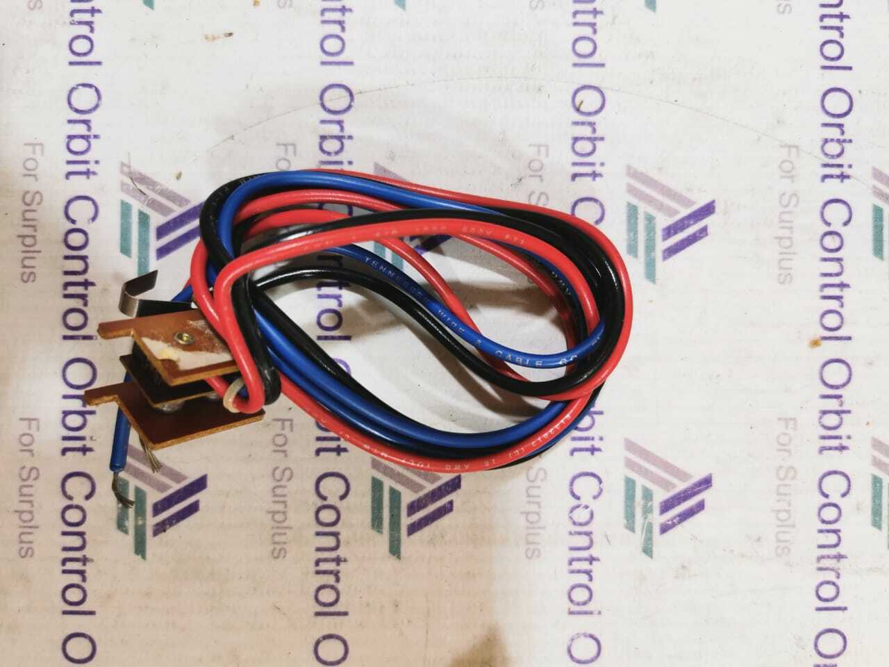 Eaton 1A-1B-AUX CUTLER HAMMER 1A-1B AUX SWITCH FOR GB-GC CIRCUIT BREAKER 1288C73G03 2