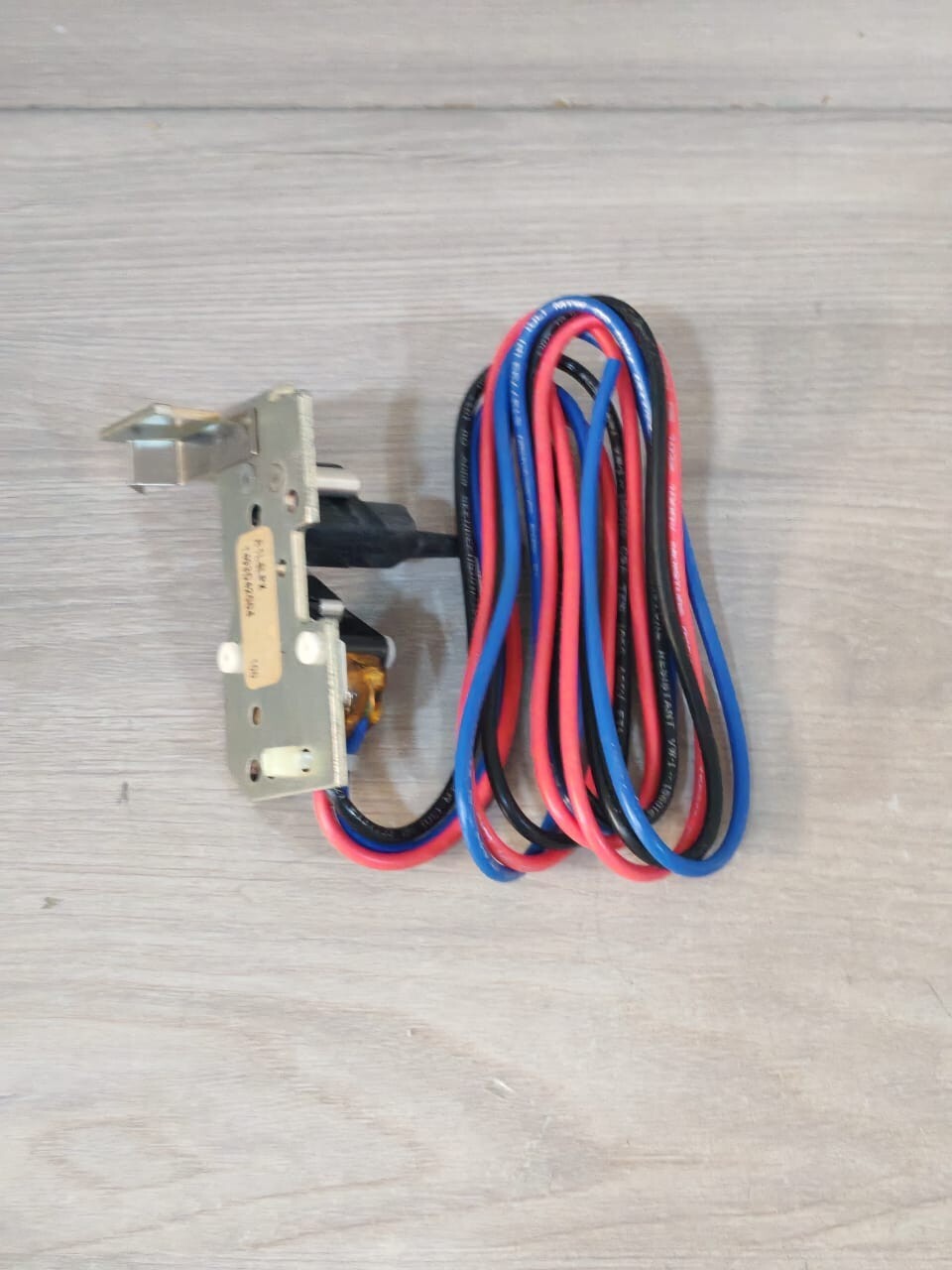 Eaton A1L4LPK EATON A1L4LPK AL/LO SWITCH SERIES C TYPE L-BREAKER 1493D42G04 8