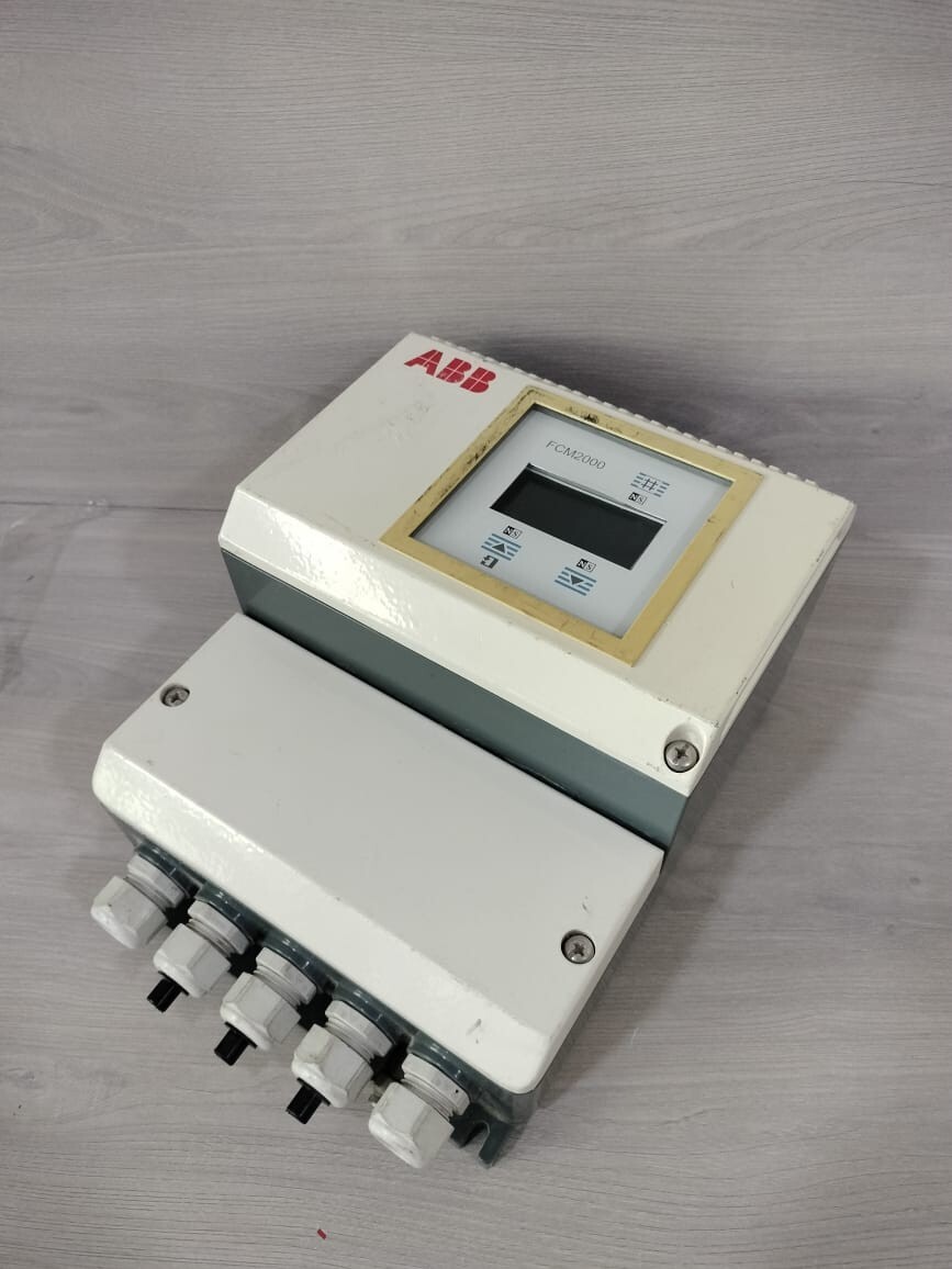 ABB FCM2000 ABB FCM2000 /ME21A3ABOKE MASS FLOW METER 24V 7