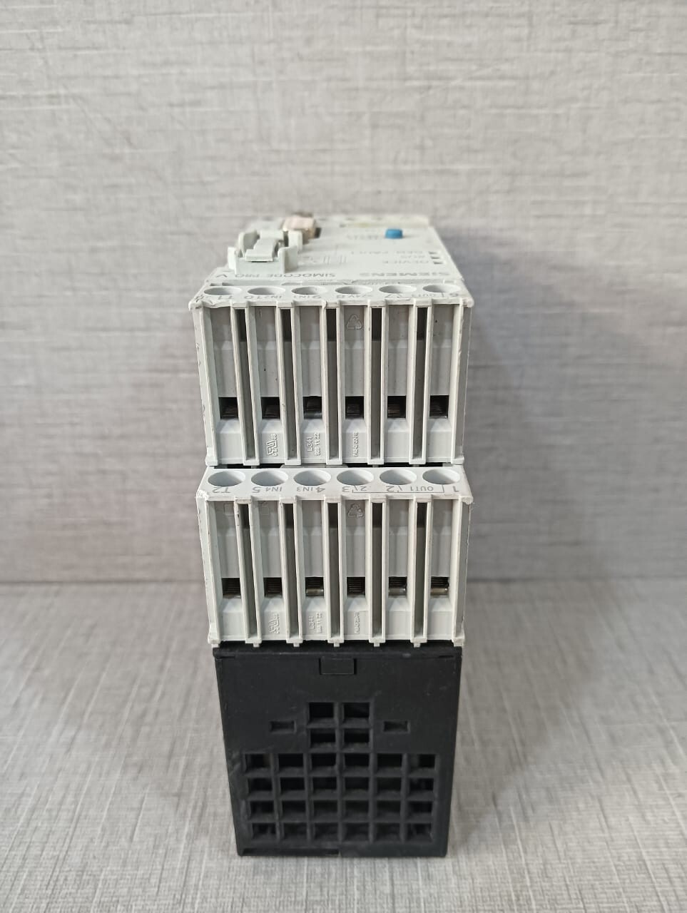 Siemens 3UF7010-1AB00-0 Siemens 3UF7010-1AB00-0 Basic Unit Simocode Pro V 8