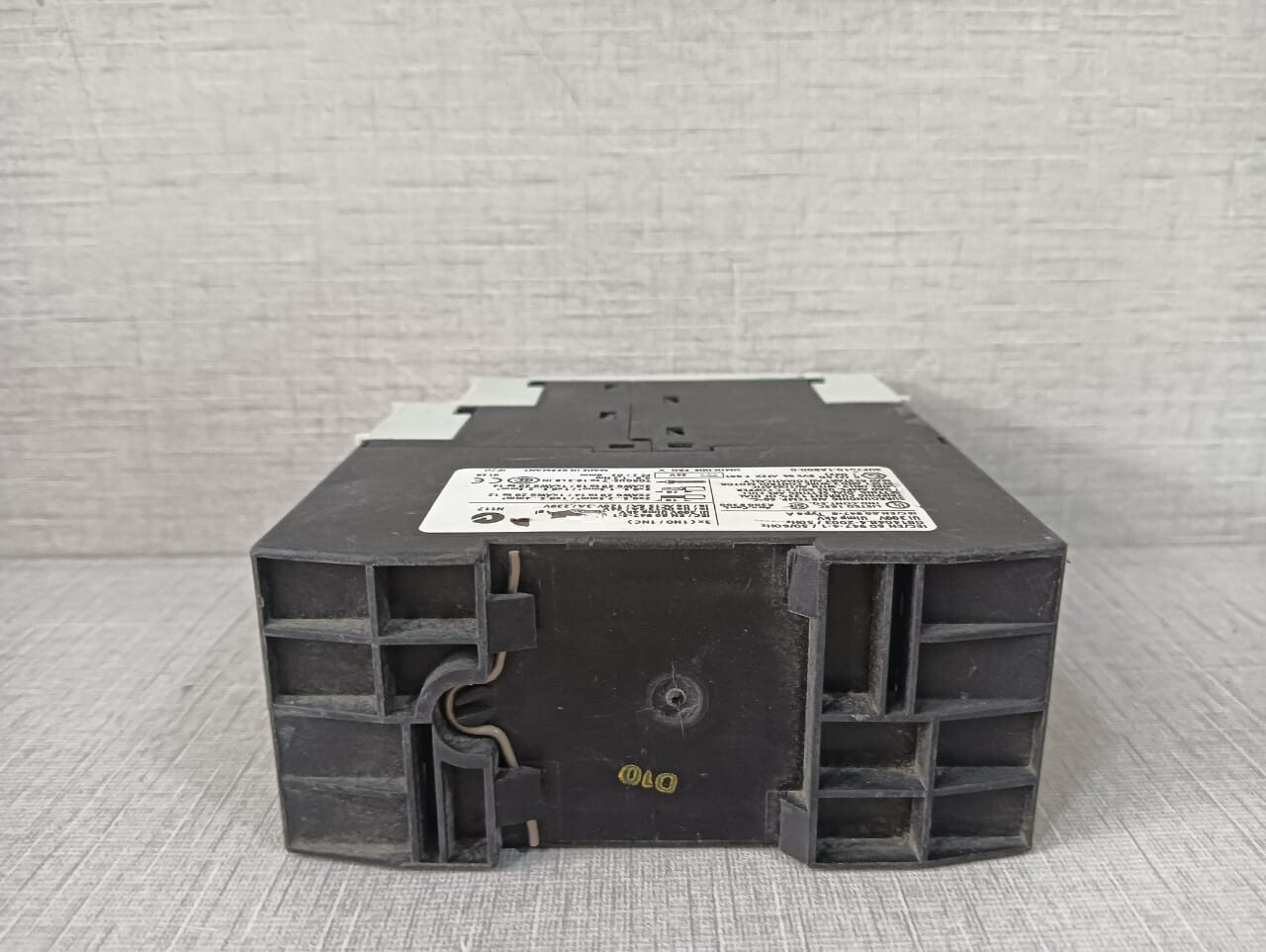 Siemens 3UF7010-1AB00-0 Siemens 3UF7010-1AB00-0 Basic Unit Simocode Pro V 9