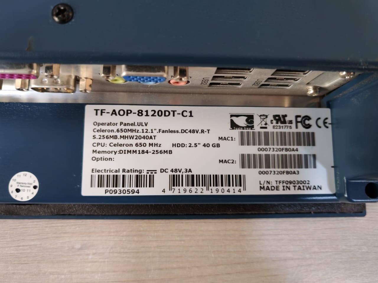 AAEON TF-AOP-8120DT-C1 AAEON TF-AOP-8120DT-C1 LCD MONITOR 6