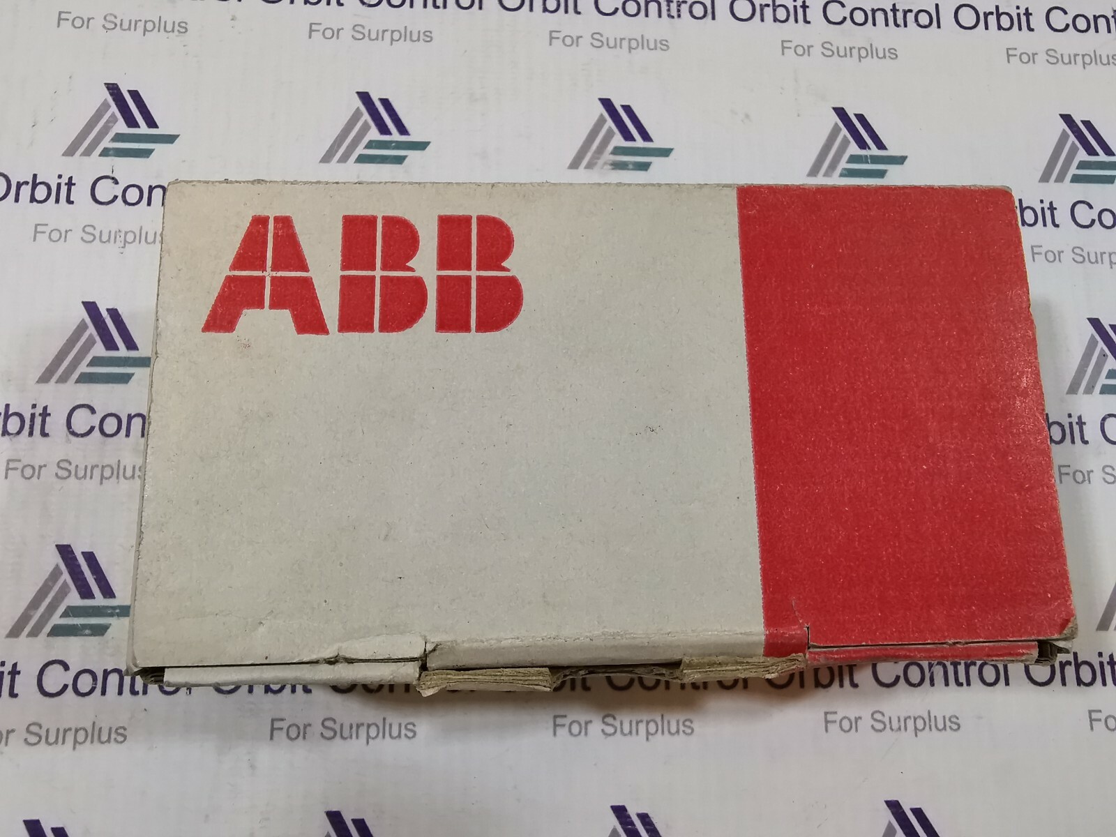 ABB DC561 ABB 1TNE968902R2001 DC561 RELAY MODULE 4