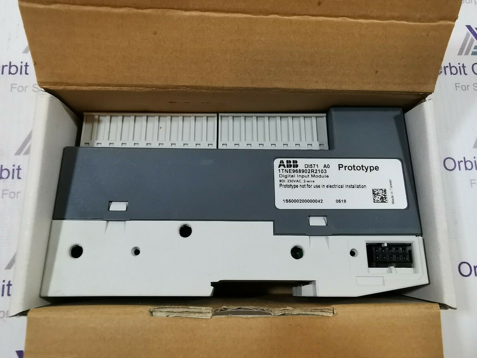 ABB 1TNE968902R2103 DI571 ABB 1TNE968902R2103 MODULE 4