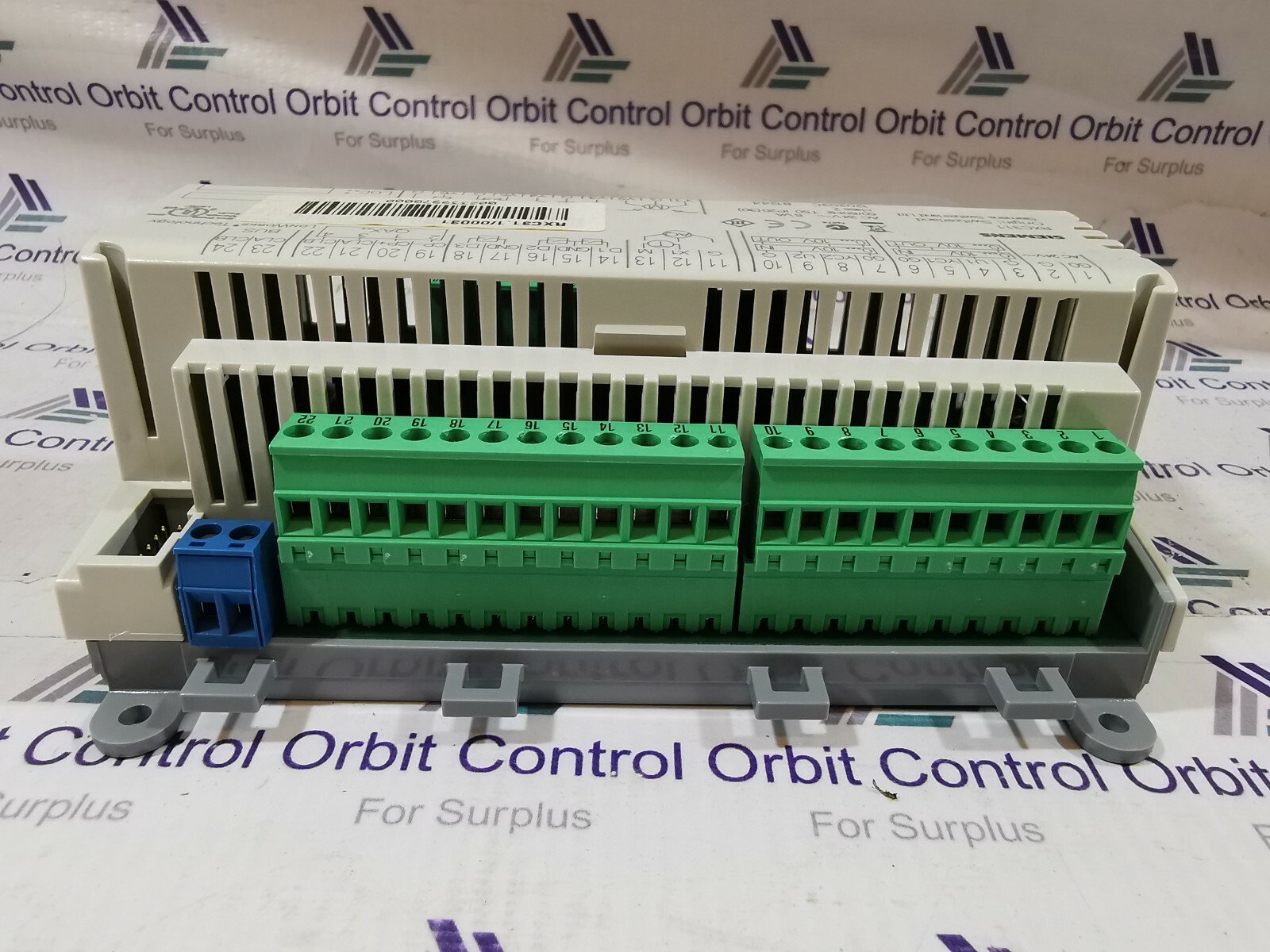 Siemens FHP2B04 / FHP2 / F2H** SIEMENS RXC31.1/00031 / RXC31100031 ROOM CONTROLLER 24V 4