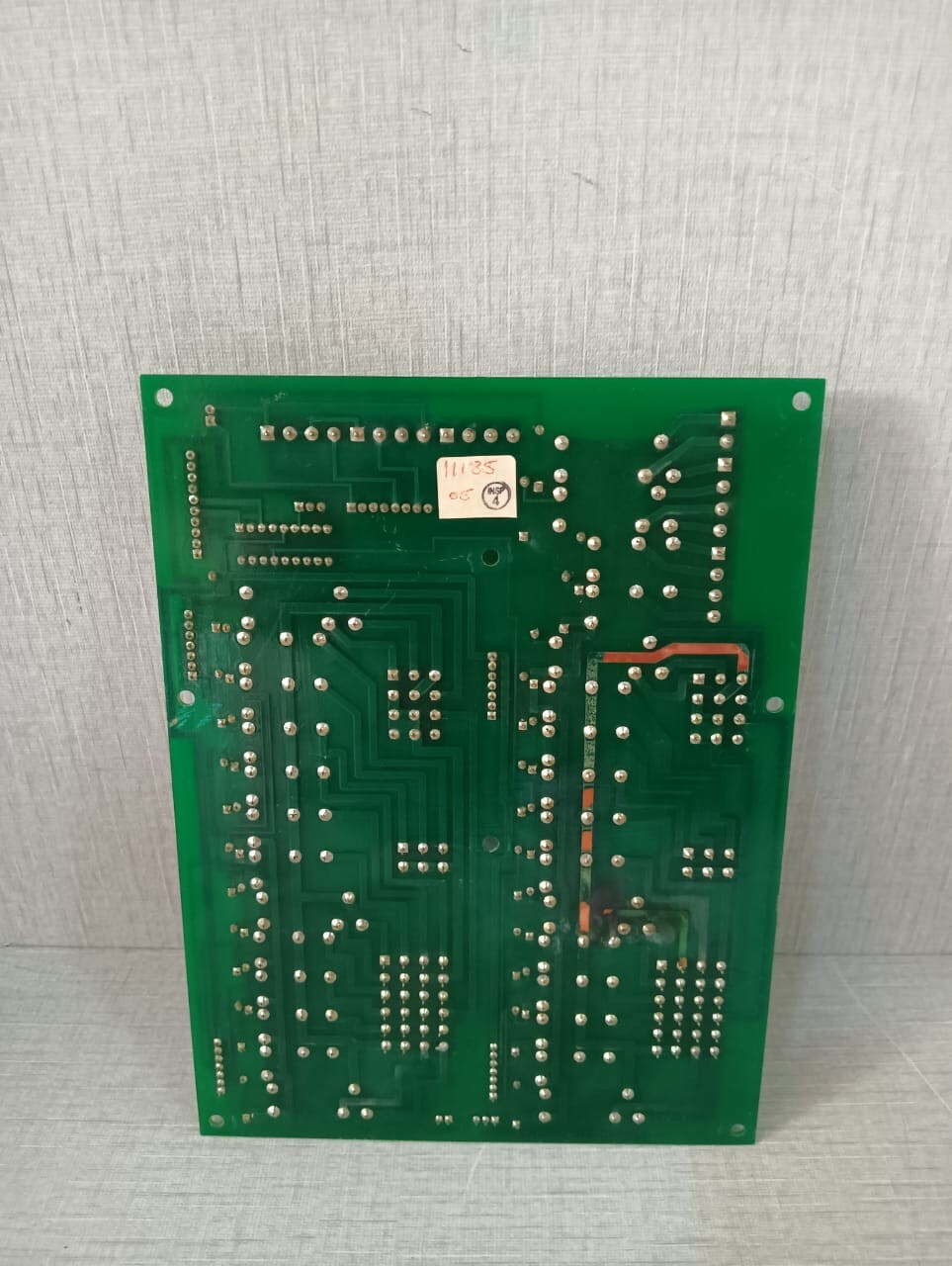 York 025L03042-00 YORK 025L03042-00 REV A OUTPUT RELAY BOARD 8