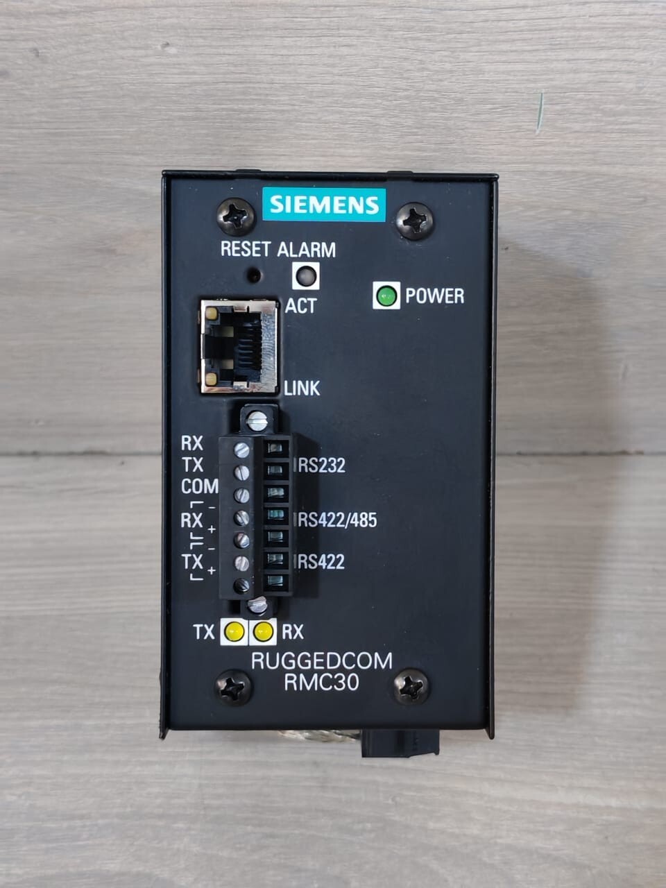 SIEMENS RMC30NC-48-XX SIEMENS RUGGEDCOM RMC30NC / RMC30NC-48-XX 56 BIT ENCRYPTION 48V 2