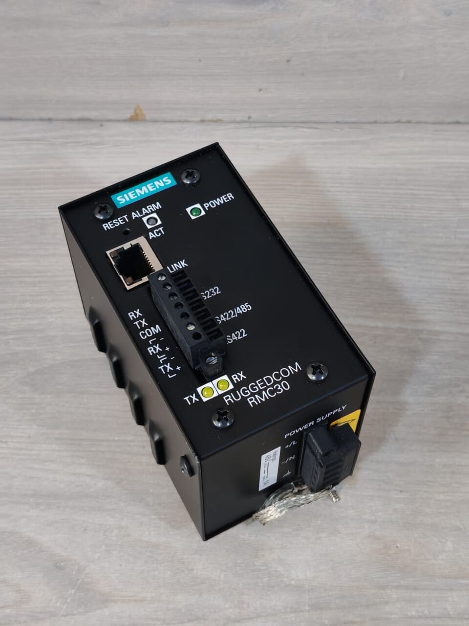 SIEMENS RMC30NC-48-XX SIEMENS RUGGEDCOM RMC30NC / RMC30NC-48-XX 56 BIT ENCRYPTION 48V 3